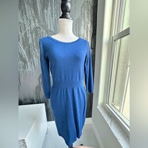Elegant Blue Knit Dress